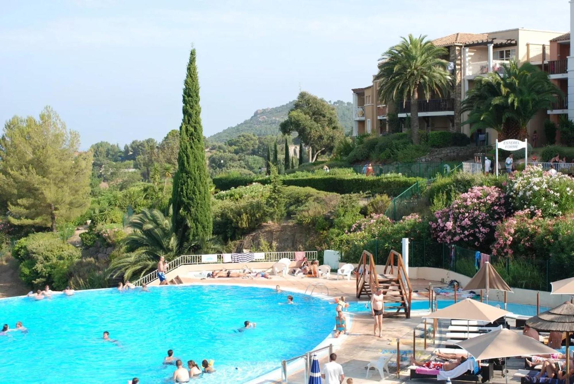 Appartement de 2 chambres avec vue sur la mer piscine partagee et terrasse amenagee a Agay a 1 km de la plage Saint-Raphaël Extérieur photo