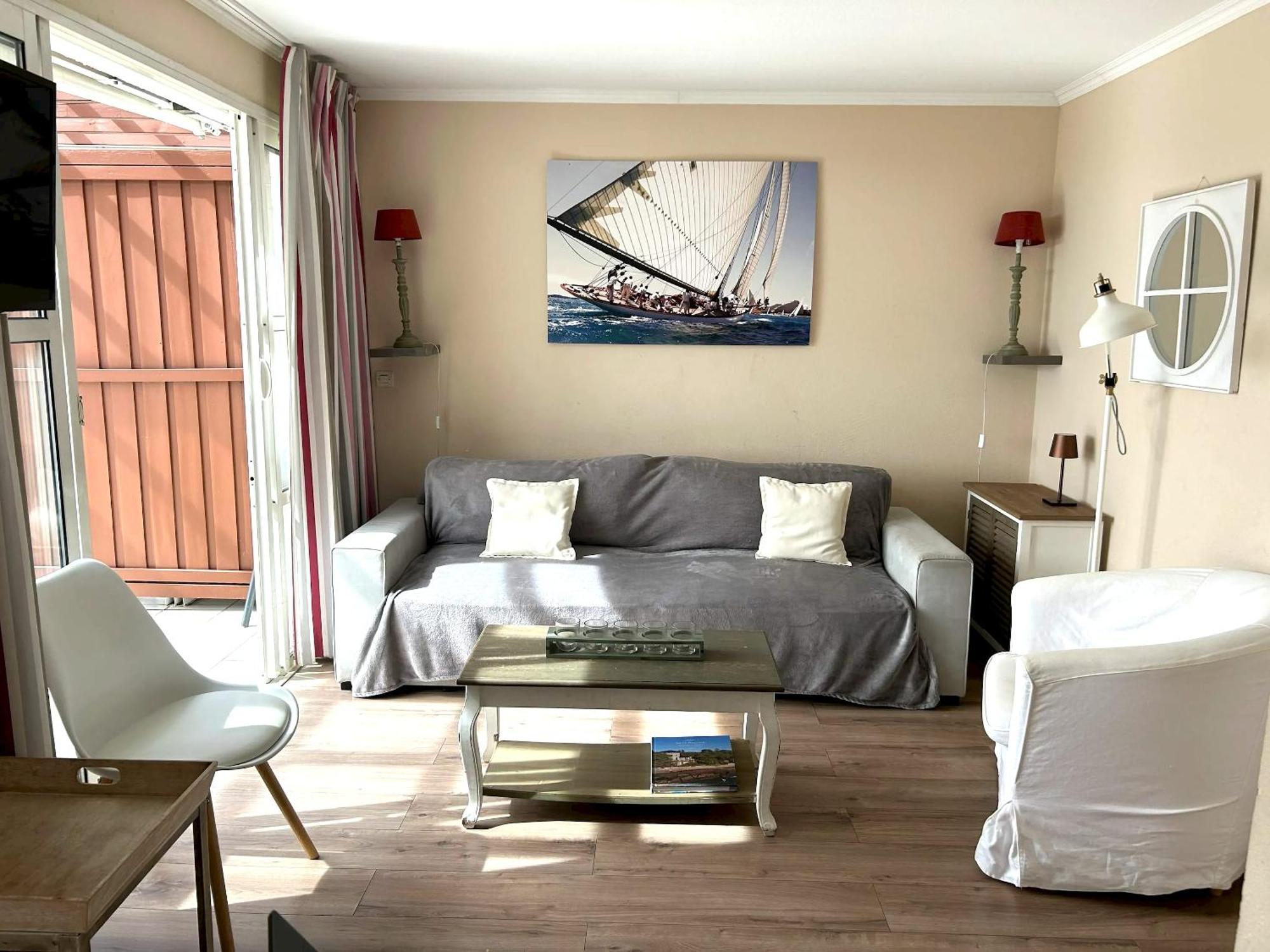 Appartement de 2 chambres avec vue sur la mer piscine partagee et terrasse amenagee a Agay a 1 km de la plage Saint-Raphaël Extérieur photo